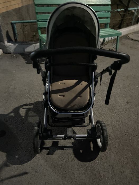 Продам коляску зима лето