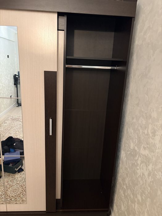 Продаю Шкаф 160х210 срочно