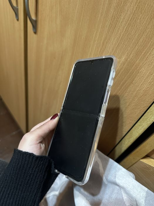Samsung galaxy Z Flip3 5G