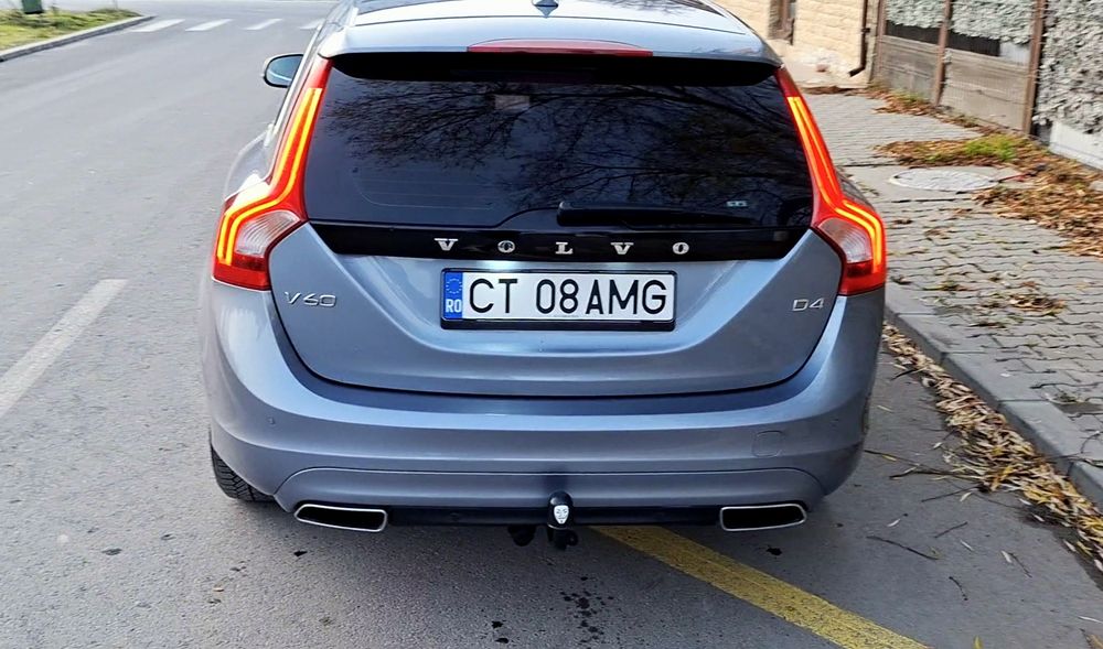 VOLVO V60 2018 190 CP Euro 6