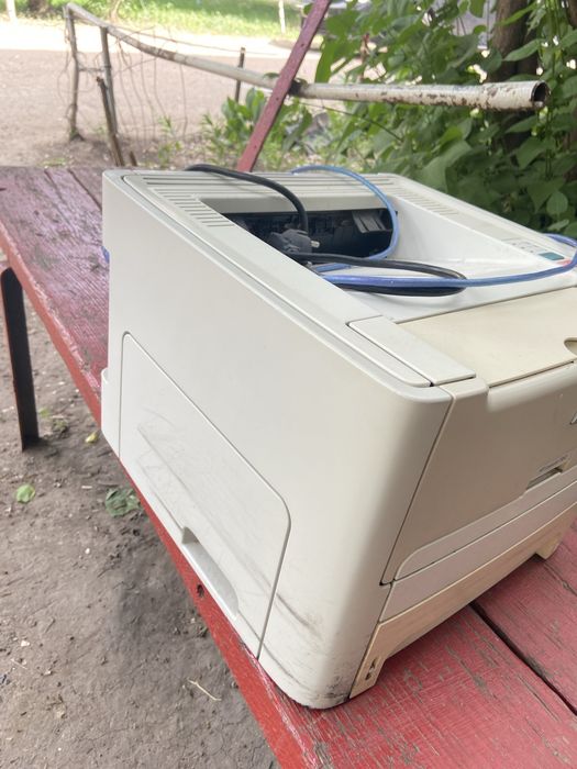 Продам принтер ! Рабочий ! Б/у с катриджем ……………