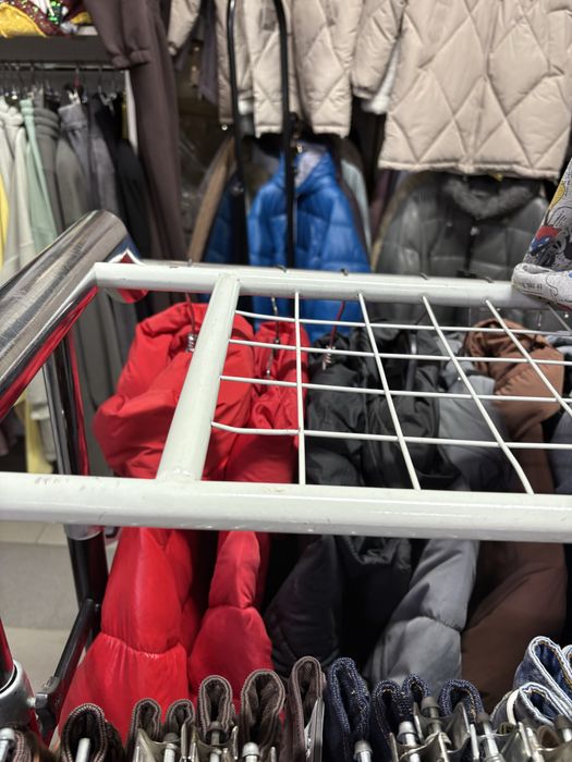 Стойки для одежды