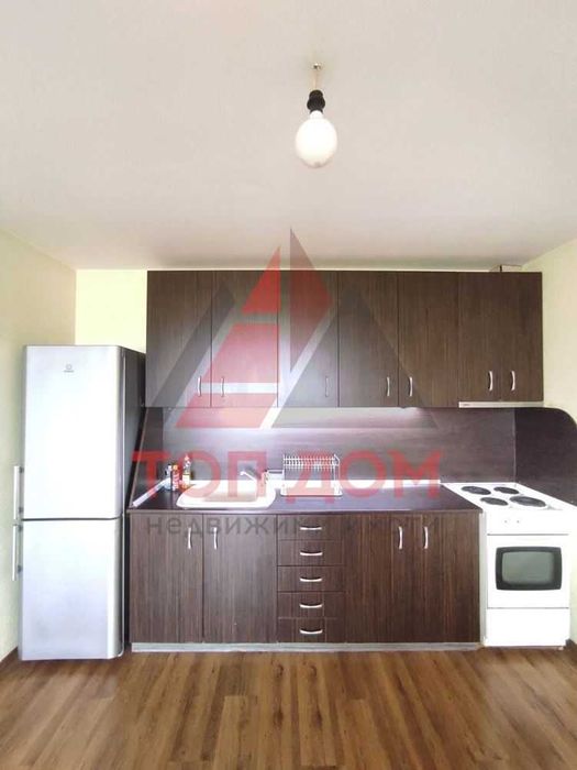 Дава се под наем Тристаен апартамент в Варна, Кайсиева градина - 110 кв.м за 331.5 € - Снимка #2