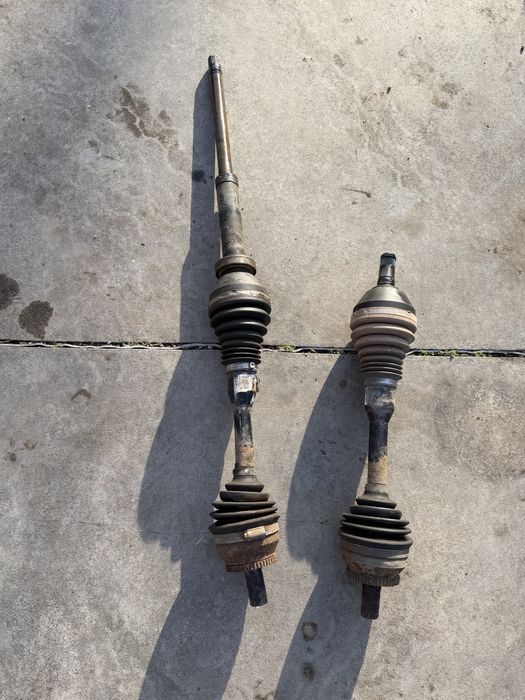 Полуоски Volvo XC90 2.4 D5 163кс