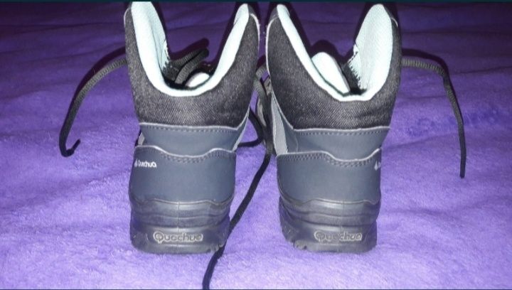 Продам кроссовки в идеальном состоянии.