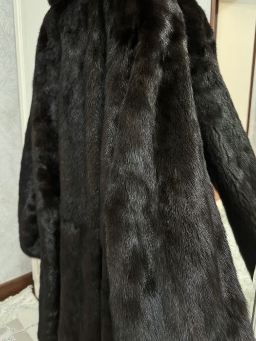 Продается норковая шуба