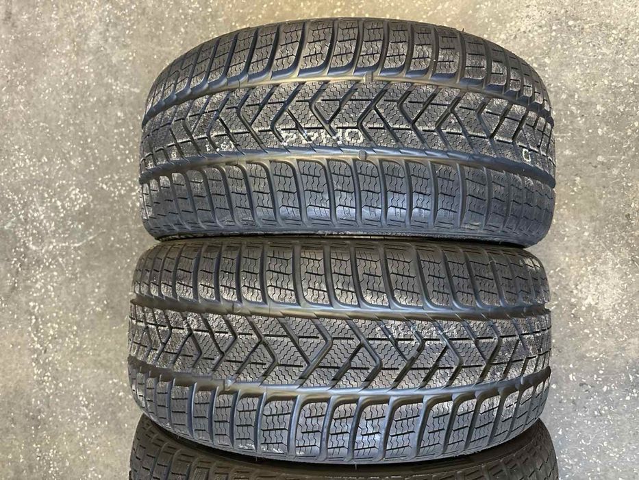 Зимни гуми 235/35/19