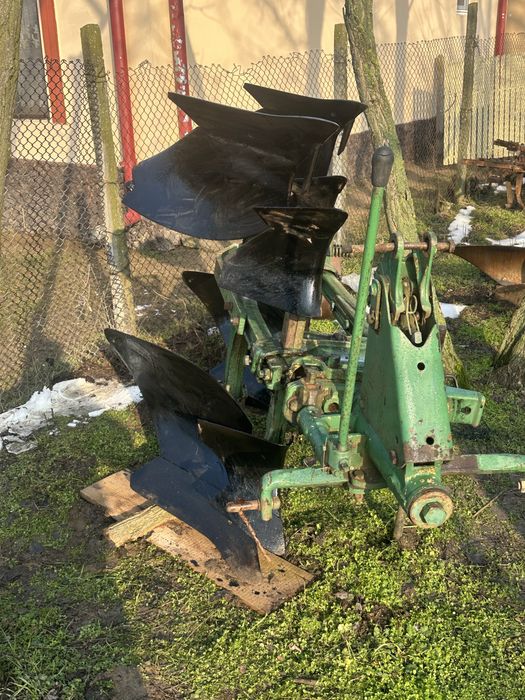 Vand plug reversibil JOHN DEERE cu 2 brazde impecabil!