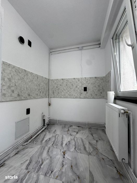 Tatarasi-Ateneu-3 camere-blloc fara risc-renovat