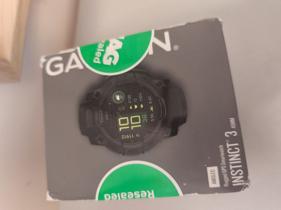 Garmin instinct 3 amoled