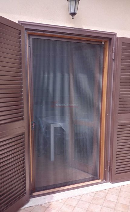 Раздвижные сетки ПЛИССЕ, сетки на окна, ЖАЛЮЗИ, ролл-шторы, блэкаут