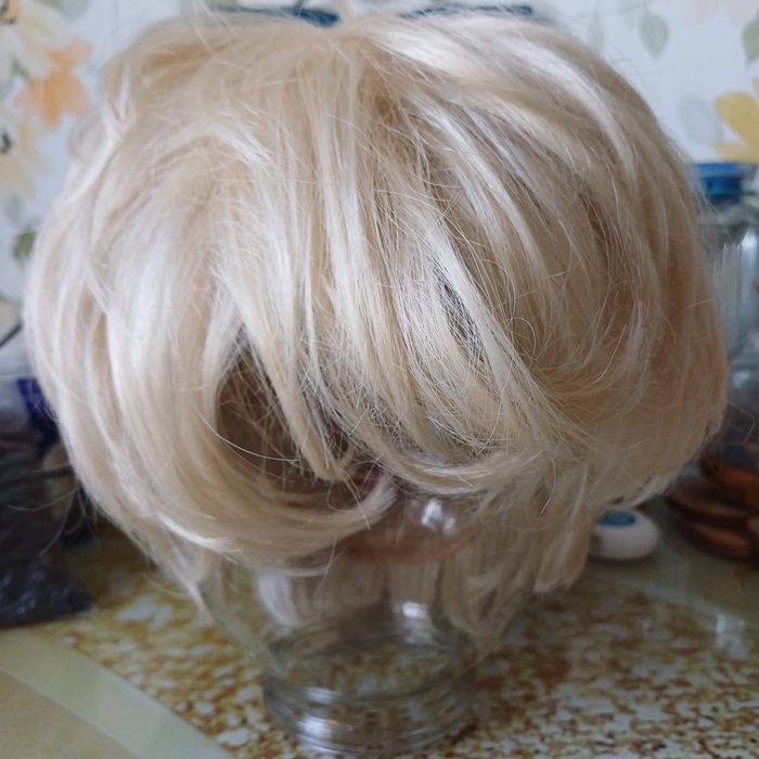 Продам парик за 4000 тенге