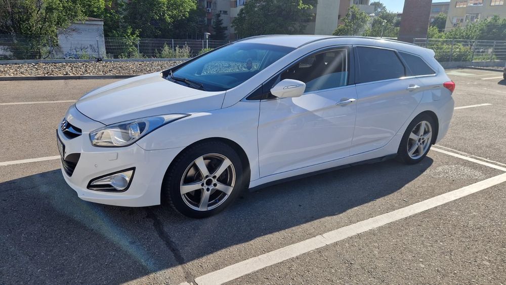 Hyundai i40 CW (Break) 1.7 CRDi Automat – 2012 – Întreținută, fără probleme tehnice