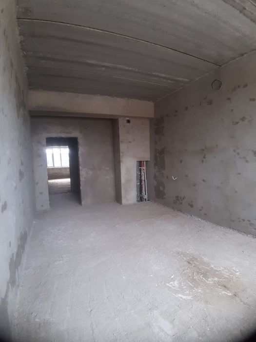 67 kv kvartira Srochno sotiladi. Garden city. Moʻljal: 22-maktab