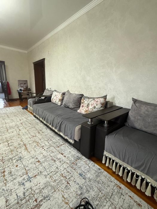 Диван для гостиной