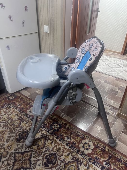 Стул для кормления