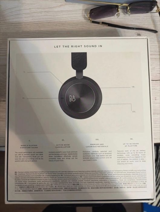 Casti Bang & Olufsen