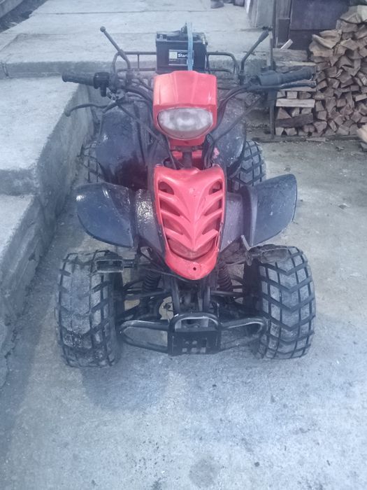Vand ATV 200cc pret 2200 rezervor nou de benzina