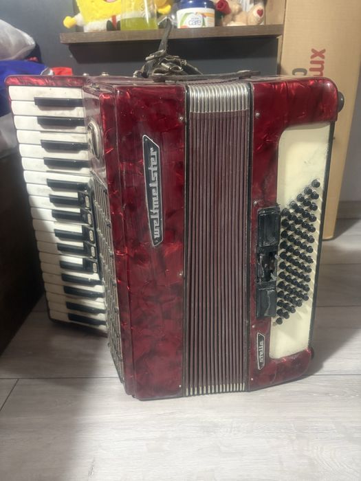 Акордеон Велтмайстер