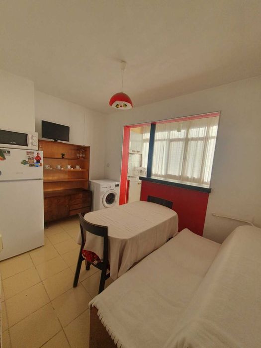 Дава се под наем Едностаен апартамент в Плевен, Идеален център - 38 кв.м за 210 € - Снимка #5