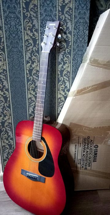 Гитара акустика Yamaha