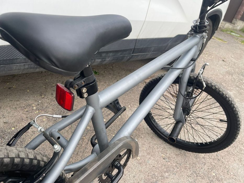 BMX в отличном состоянии + Пеги