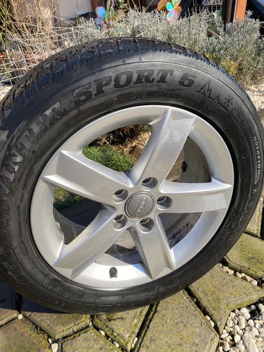 Anvelope Dunlop Wintersport 5 M+S 225/55 R16 cu jante originale Audi
