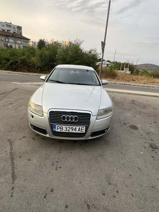 Audi A6 quattro