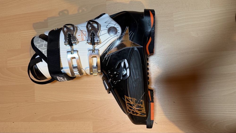 Clapari Atomic 28-28,5