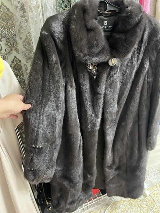 Продам норковую шубу