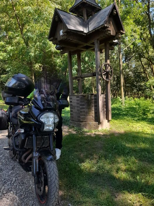 Vând kawasaki versys
