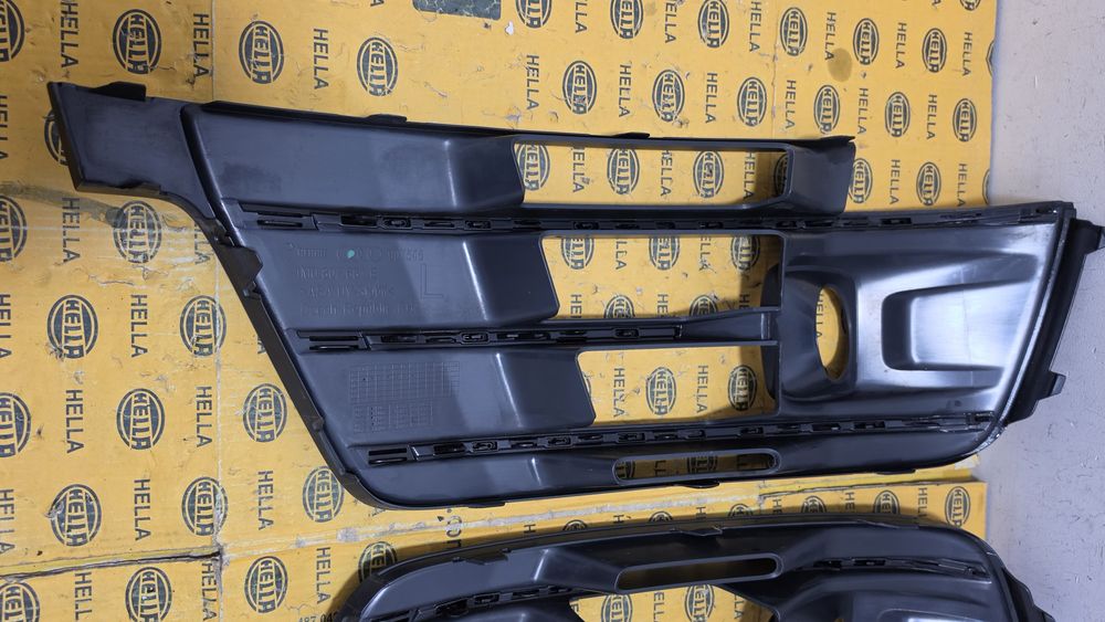 Grila bara fata S Line Audi Q7 4M 4M0807681E 4M0807682E