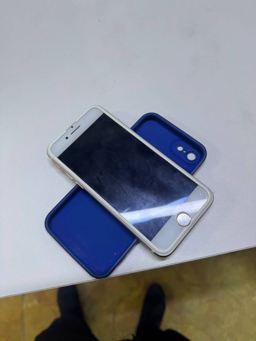 Срочная продается iPhone два 8и7