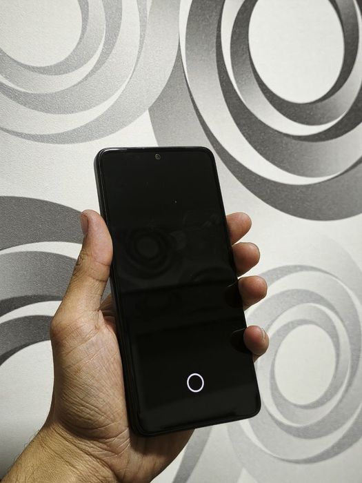 Redmi note 14 6+6/128 (srochno)