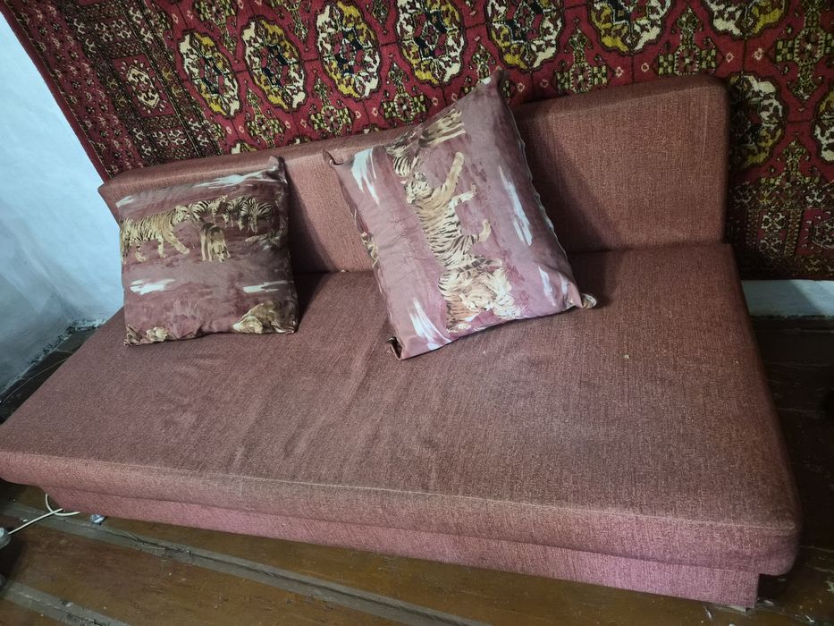 Продам диван.раскладной