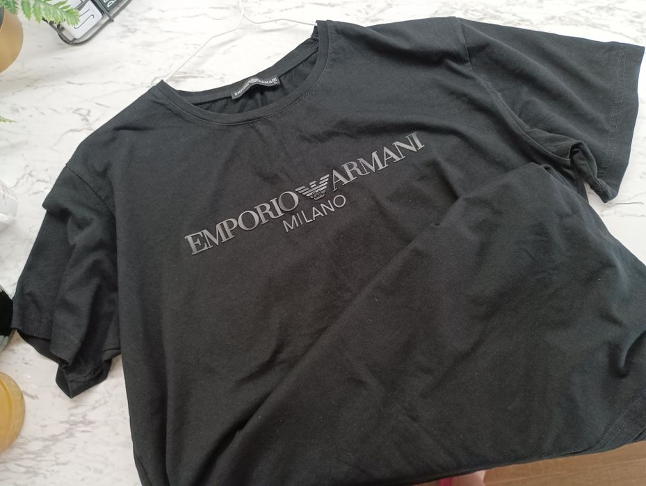 Нова унисекс тениска Armani