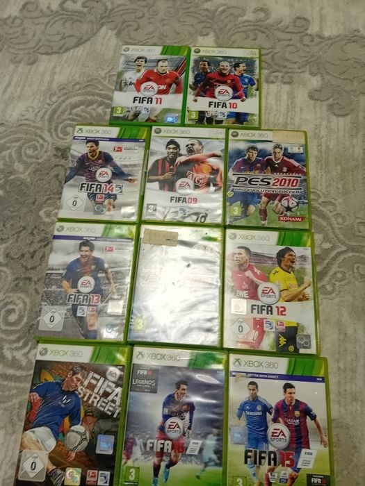 Xbox 360 ,merge bine ,are urme de uzură