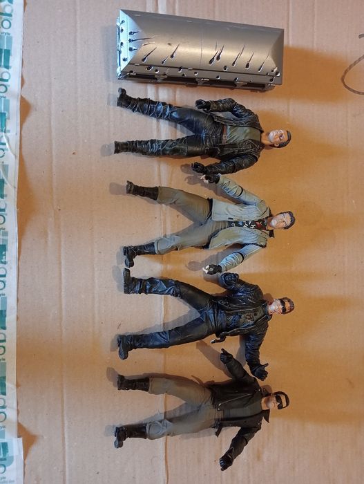 Vand figurine terminator