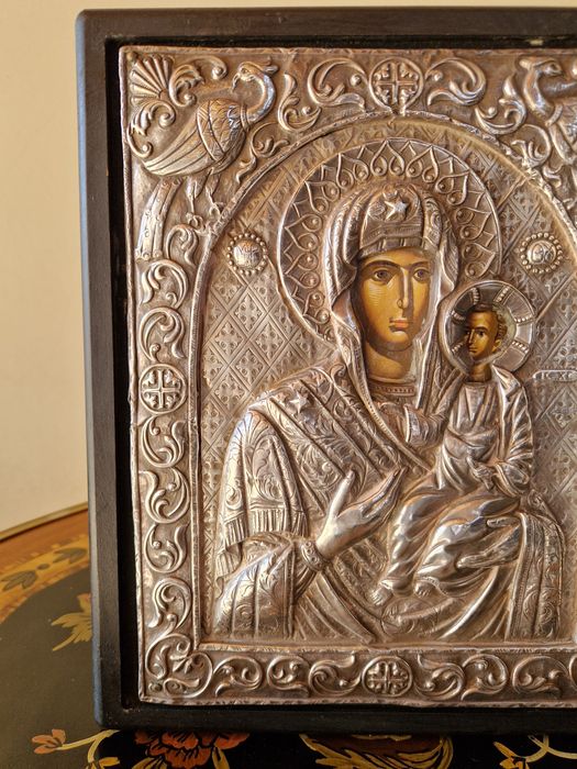 Чудесна антикварна сребърна икона със сертификат