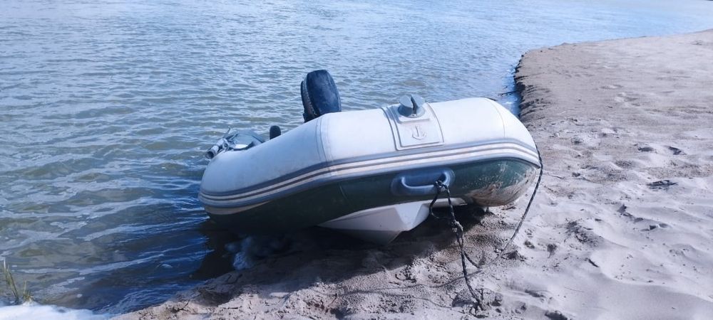 Продам лодку РИБ 330