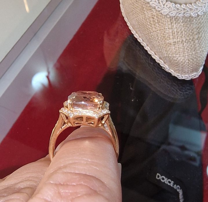 Inel de colectie Teilor aur 18K cu Diamante si Morganit