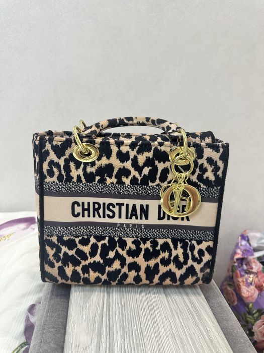 Сумка в хорошем качестве