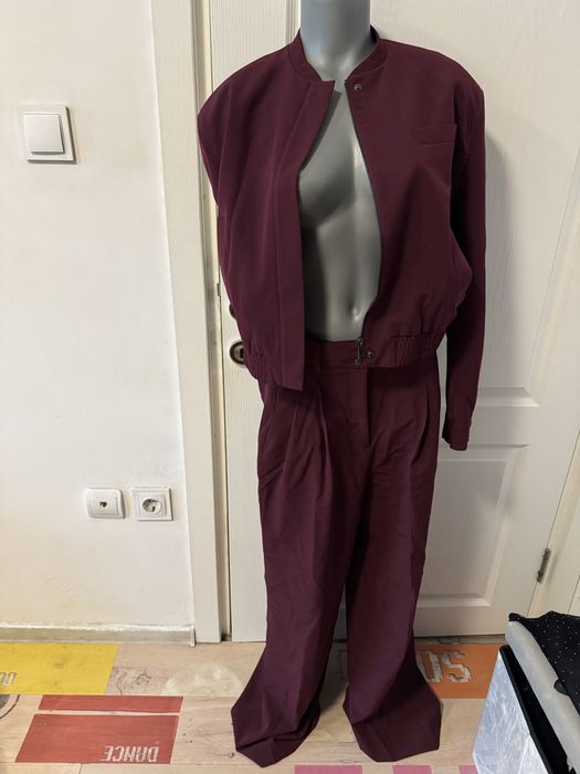 Костюм Zara с камъни
