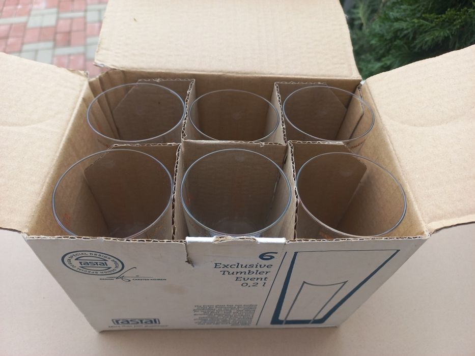 Vând pahare de bere Ursus 0,3l si 0,2l