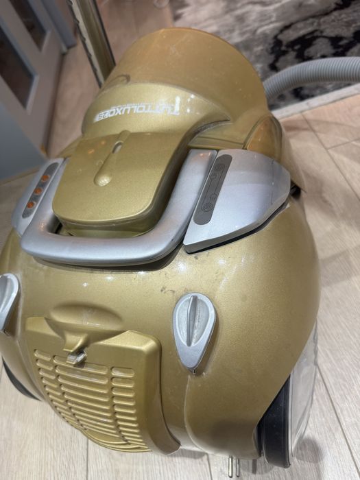 Продается Пылесос Цептер