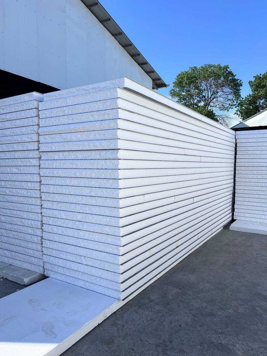 Сэндвич-панели с базальтом, минеральной ватой и стекловолокном.