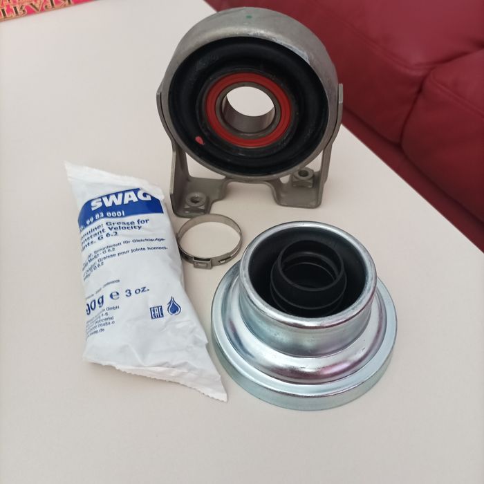 Ремонтен к-кт,висящ лагер кардан SWAG 30 10 0590