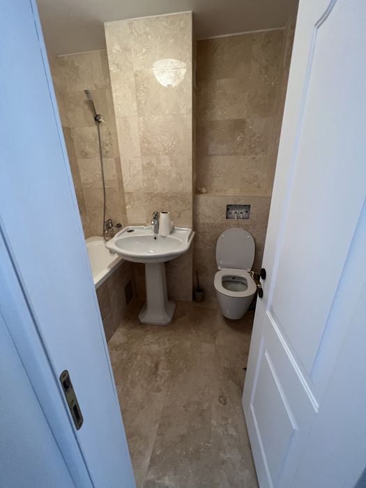 Apartament 4 camere de vanzare , ultracentral