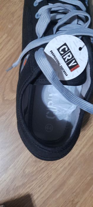 Pantofi protectie  noi nr44