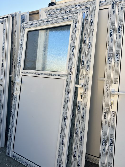 Врати за баня алуминиеви ПВЦ по размер на клиента ЕКСПРЕСНО 2-5дни